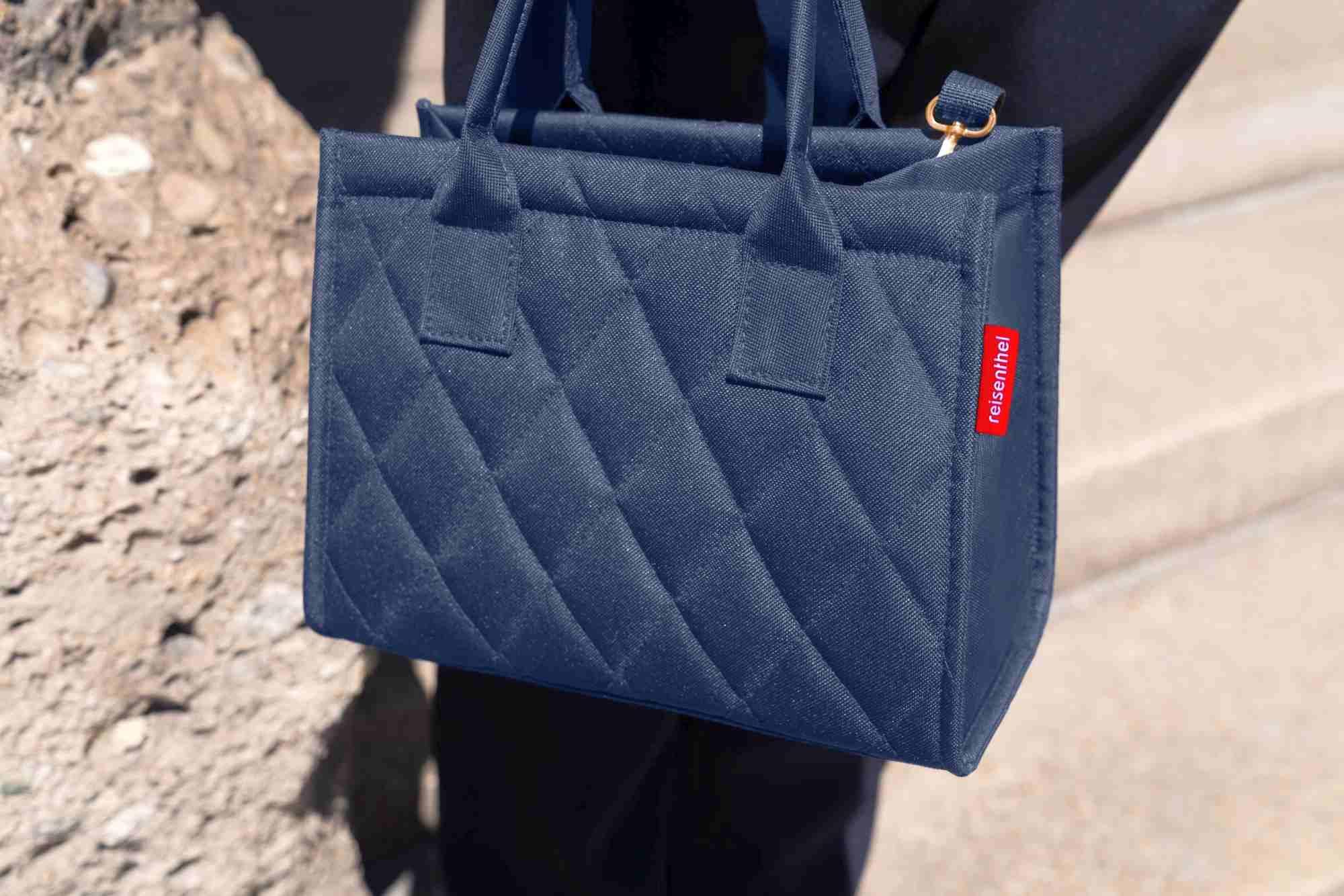 reisenthel Handtasche daily shopper XS Rhombus midnight gold GN4110 reisenthel Handtasche daily shopper XS Rhombus midnight gold GN4110