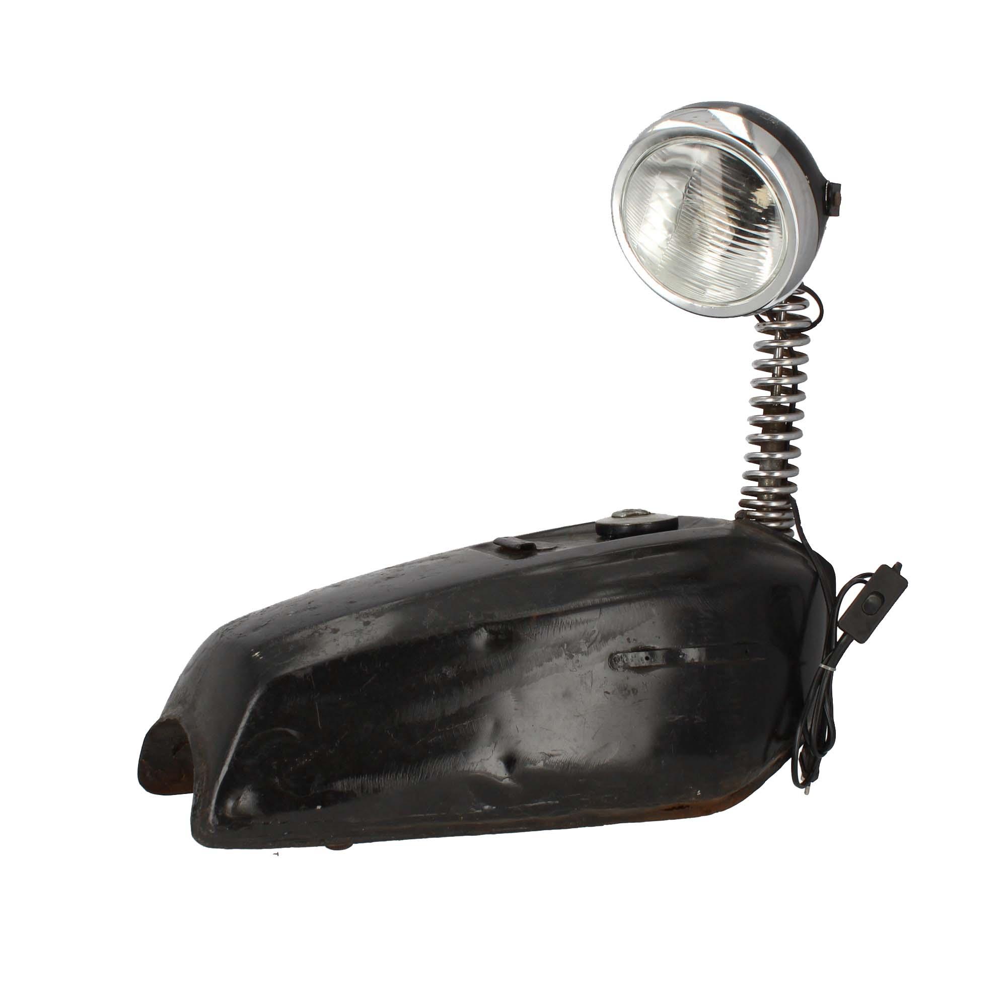 Henrik Steen Tischlampe Tank schwarz