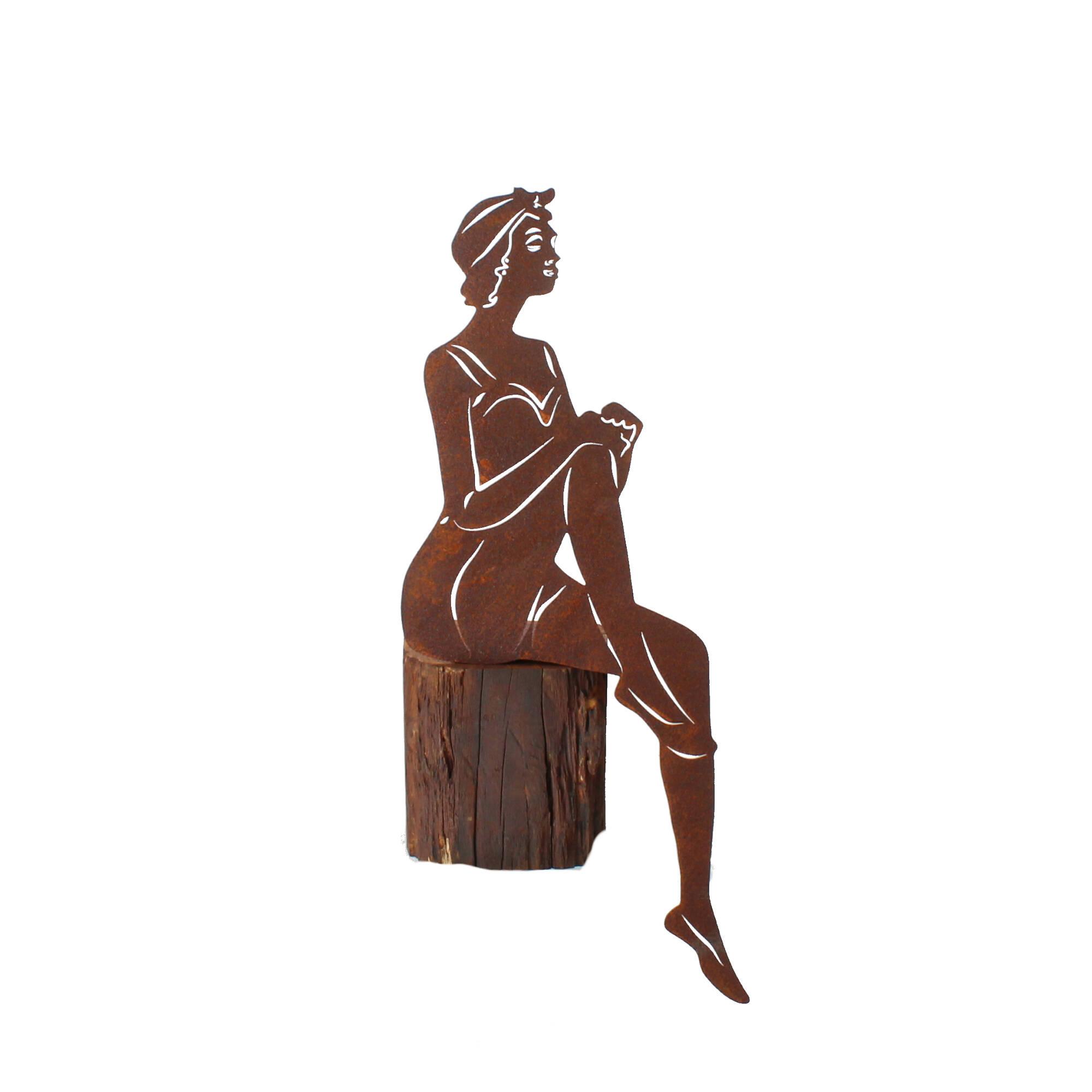 Lünemann Gartendeko Dame Badeanzug Edelrost 60cm Lünemann Gartendeko Dame Badeanzug Edelrost 60cm