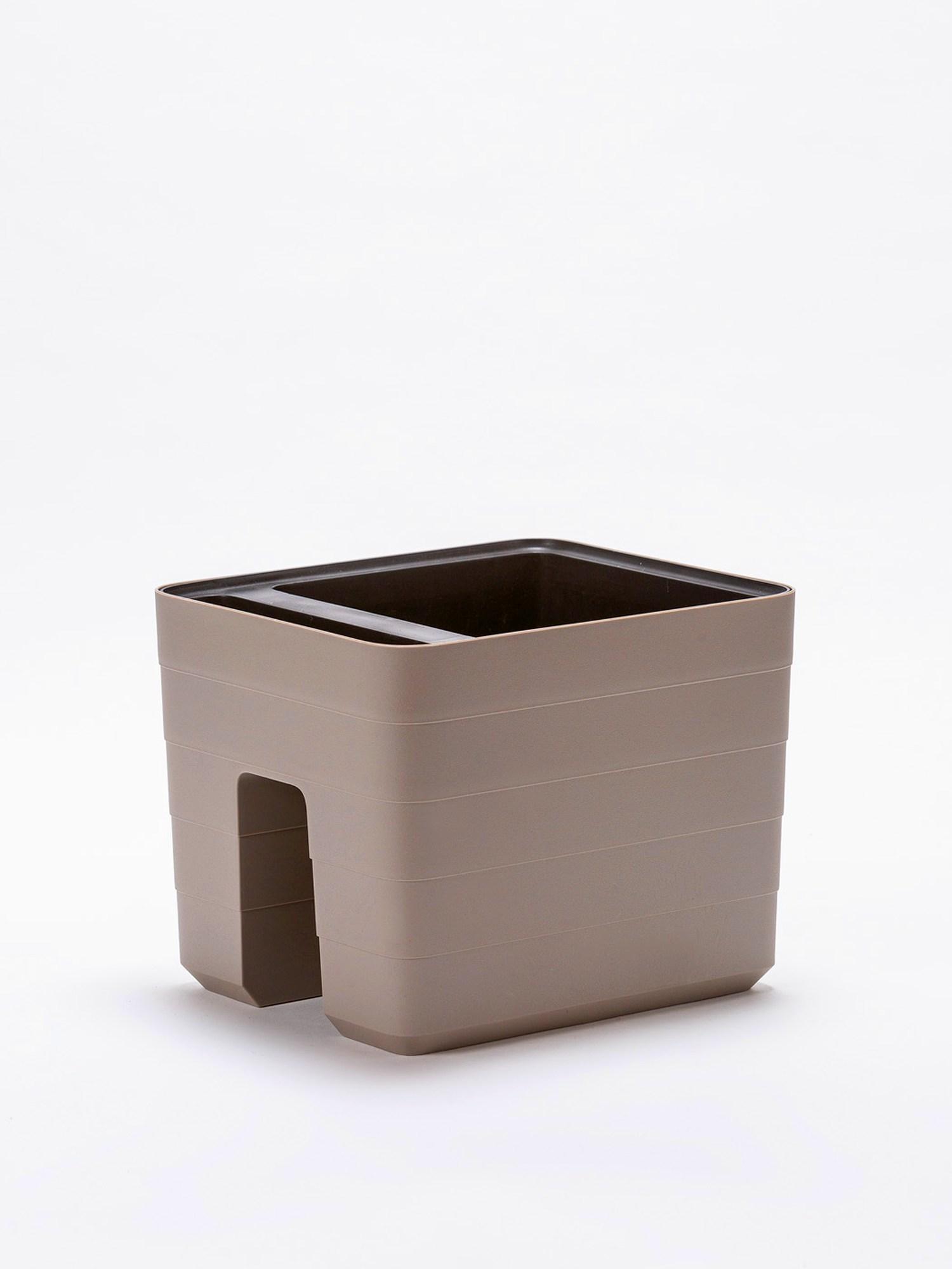 Plastia Blumenkasten Berberis Geländertopf Wasserspeicher Taupe Plastia Blumenkasten Berberis Geländertopf Wasserspeicher Taupe