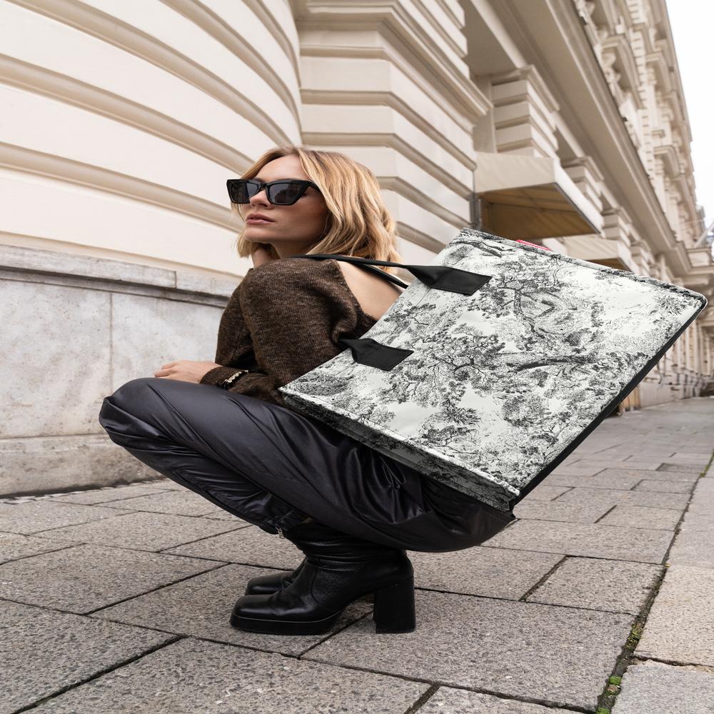 reisenthel Umhängetasche Daily Shopper Jacquard Grey DN1041 reisenthel Umhängetasche Daily Shopper Jacquard Grey DN1041