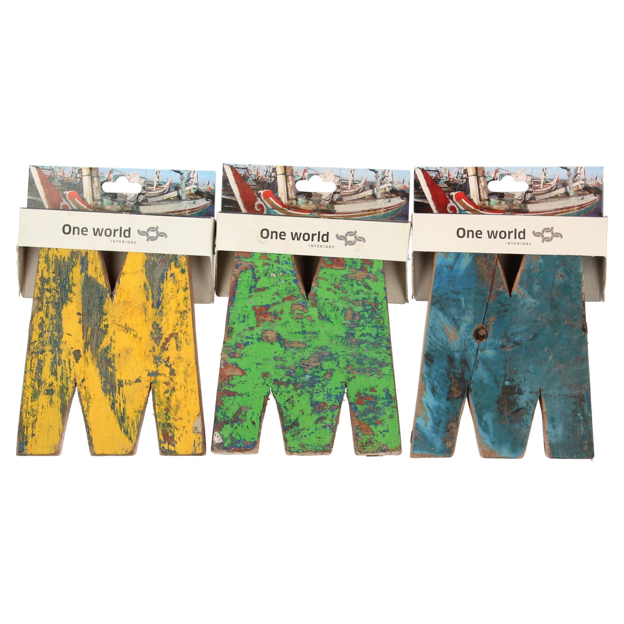 One World Interiors Buchstabe M aus Recyclingholz Holzbuchstaben Upcycling