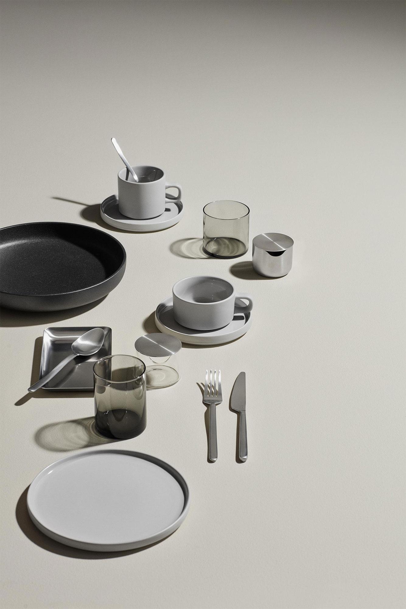 blomus Pilar 2 Teetassen mit Untertasse 200 ml Keramik mirage grey grau