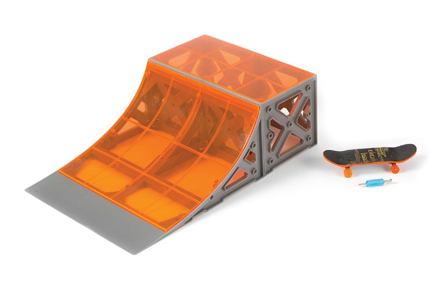 Hexbug, Tony Hawk Circuit Boards - Quarterpipe Hexbug, Tony Hawk Circuit Boards - Quarterpipe