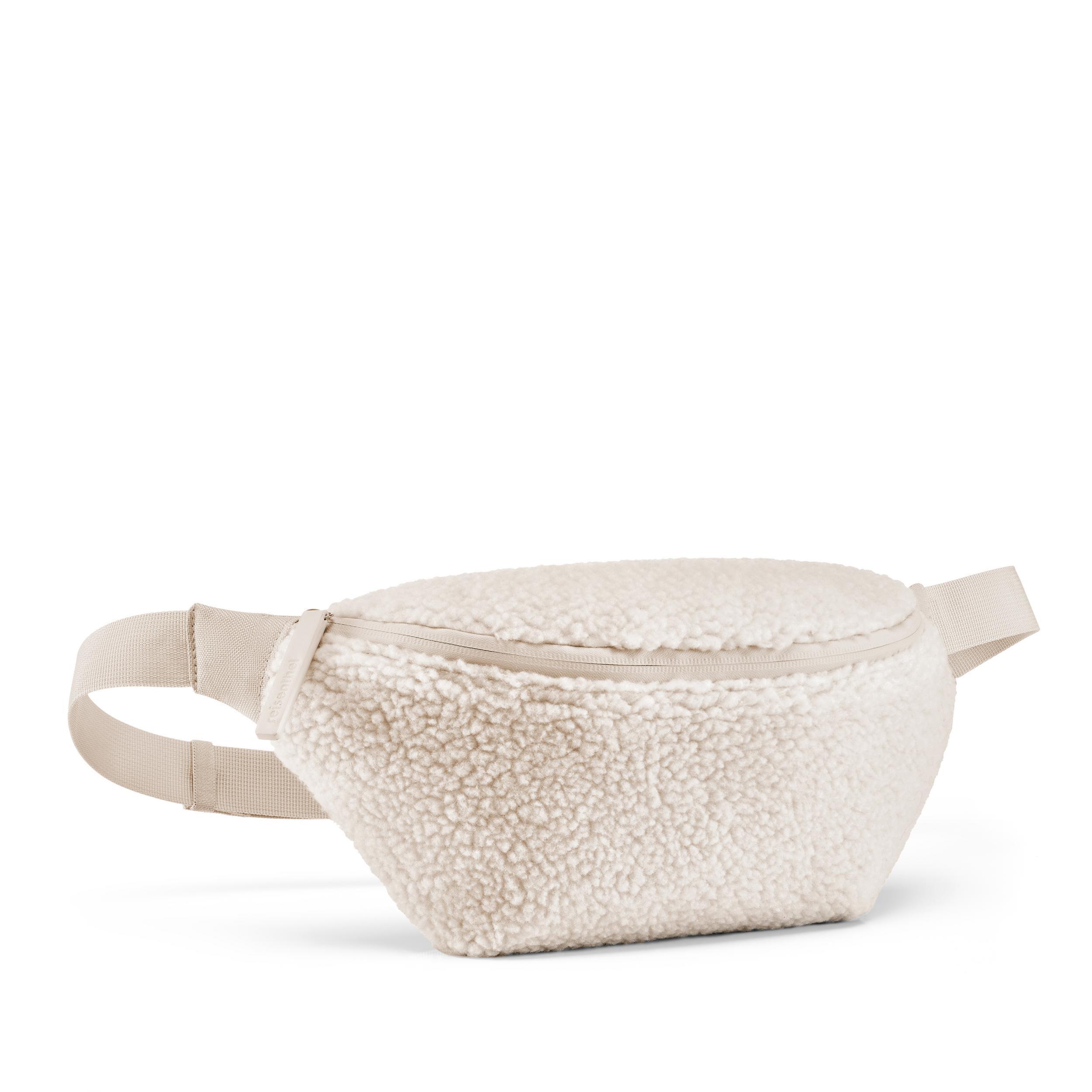 reisenthel beltbag M Teddy Sand Beige LP1042 reisenthel beltbag M Teddy Sand Beige LP1042