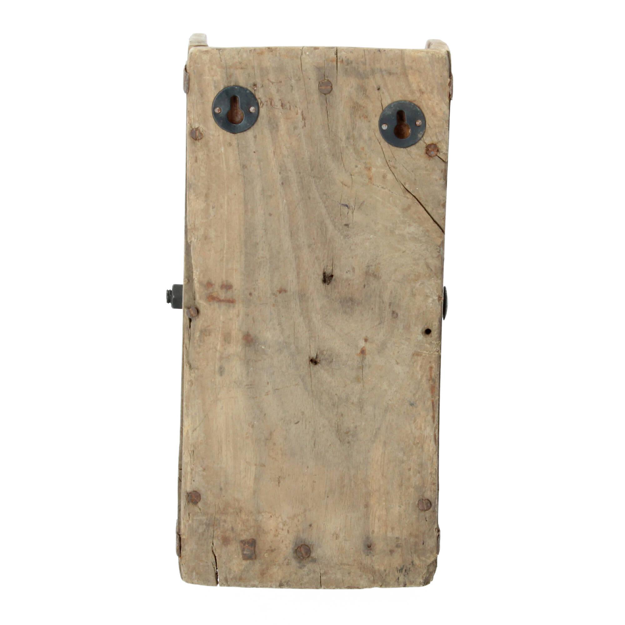 Chic Antique Toilettenpapierhalter aus Backsteinform upcycling