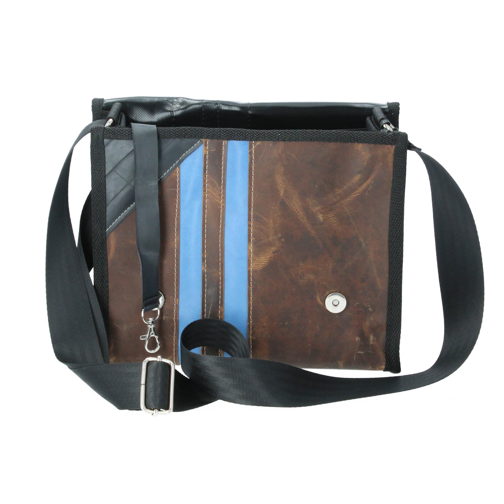 Stef Fauser Schultertasche Radlerengel small Leder 27x24x10 cm hellblau