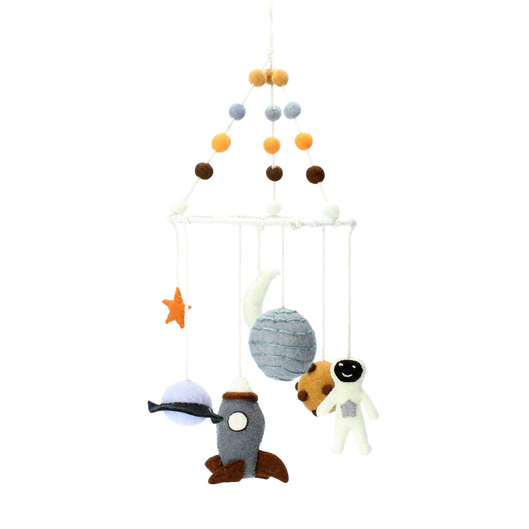 Bloomingville Iduna Mobile Weltraum Astronaut Rakete Planet Wolle
